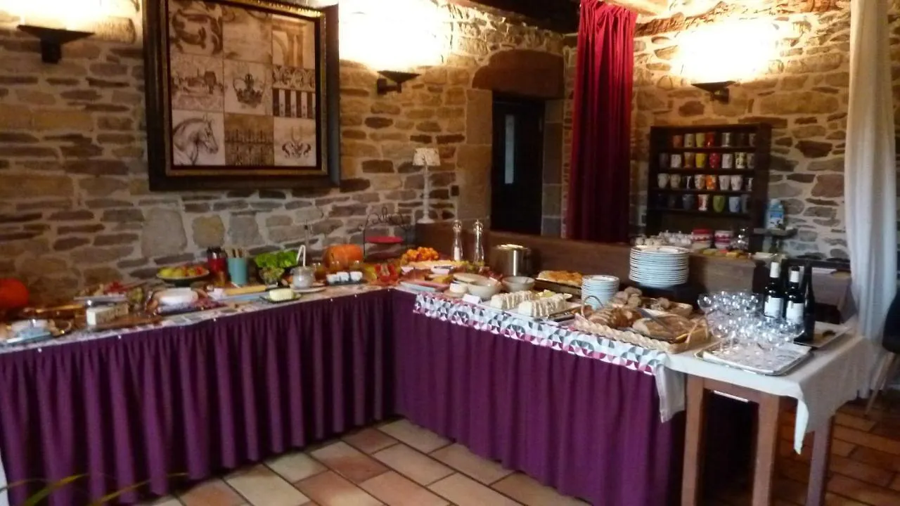 فندق مبيت وإفطار إستين B&B Manoir De La Fabregues